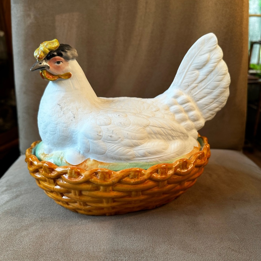 Staffordshire Hen on Nest